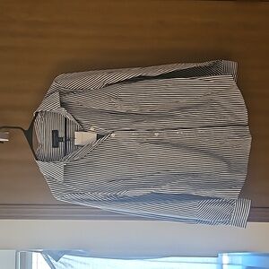 Banana Republic Tailored Fit Long Sleeve Button Down